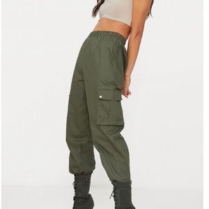 Detailed cargo pants